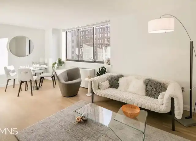 Property at 250 W 19th St Unit 9-L, New York, NY, 10011, 3 beds, 1 bath, [object Object]