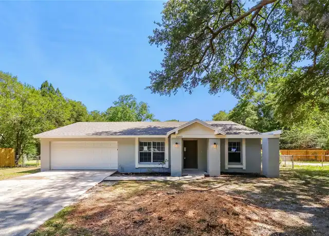 Property at 2289 Crystalview Ct, Lakeland, FL, 33801, 3 beds, 2 baths, [object Object]
