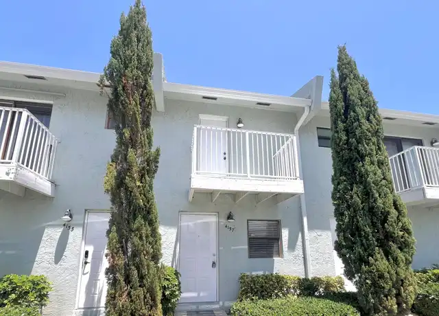 Property at 4157 NE 21st Ter, Lighthouse Point, FL, 33064, 1 bed, 1.5 baths, [object Object]