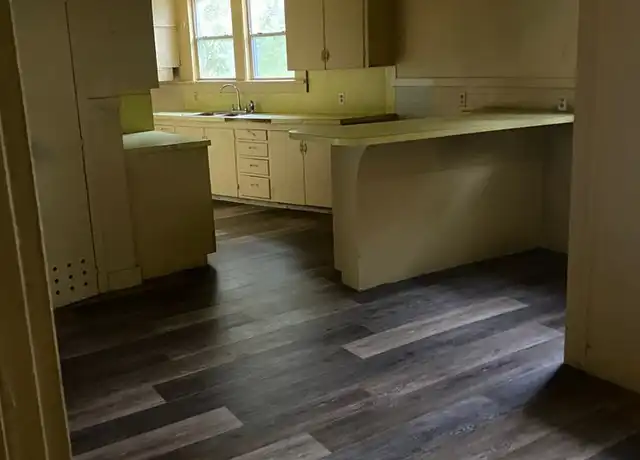 Property at 255 Wilkinson St, Shreveport, LA, 71104, 3 beds, 1 bath, [object Object]