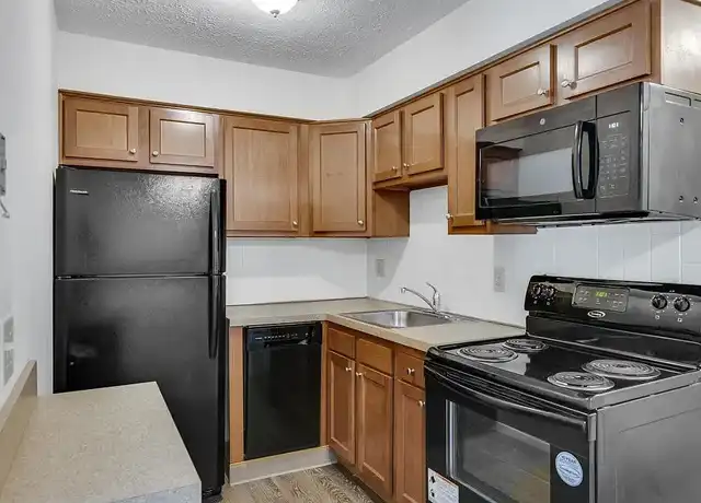 Property at 3856 Genevieve Blvd, Stow, OH, 44224, 1 bed, 1 bath, [object Object]