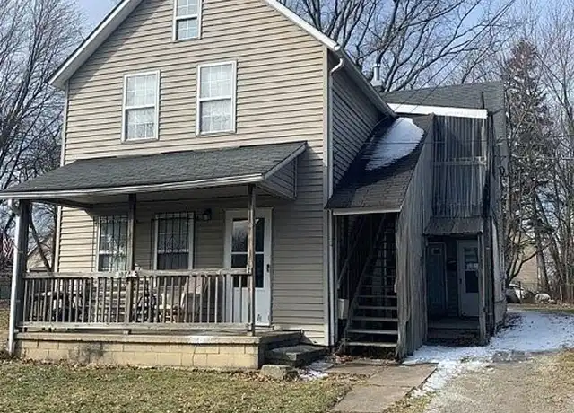 Property at 2344 East Ave #2, Lorain, OH, 44055, 1 bed, 1 bath, [object Object]