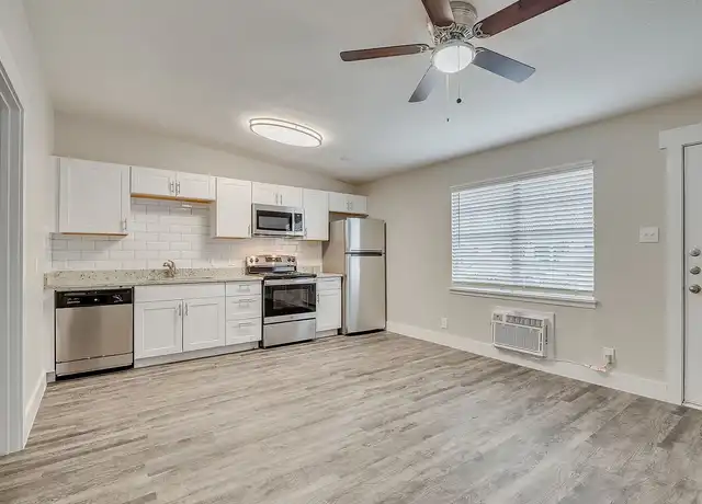 Property at Oak Street Flats: Ranch Style Fully Remodeled Come Check Us Out - 507 N Oak St, Arlington, TX, 76011, 1 bed, 1 bath, [object Object]