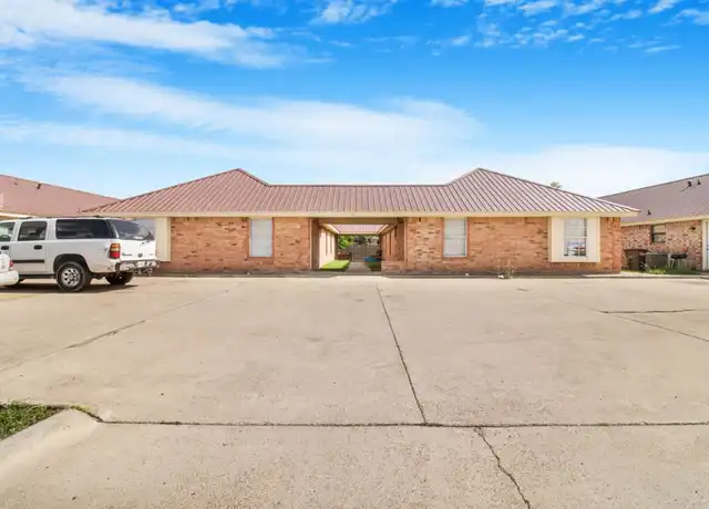 Property at 413 Date Palm Ave Unit 13, Donna, TX, 78537, 2 beds, 1 bath, [object Object]