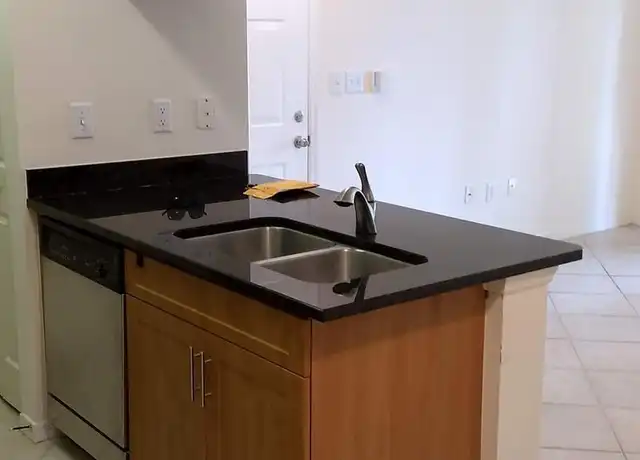 Property at 6386 Emerald Dunes Dr #207, West Palm Beach, FL, 33411, 1 bed, 1 bath, [object Object]
