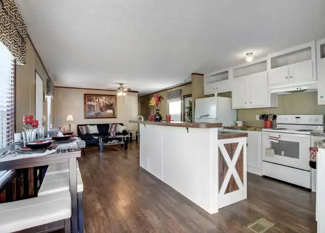 Property at 111 Maple Shade Dr Unit AH-124, Old Monroe, MO, 63369, 2 beds, 1 bath, [object Object]