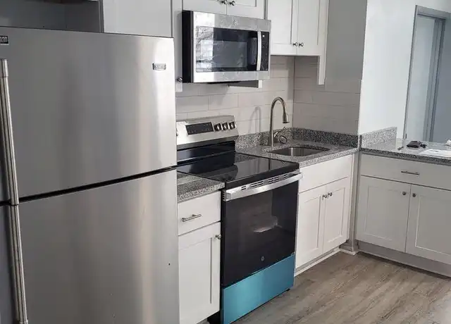 Property at 112 W 38th St, Norfolk, VA, 23504, 2 beds, 1 bath, [object Object]