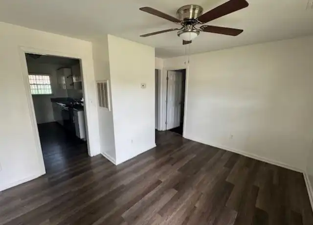 Property at 1716 32nd Pl N Unit 1718, Birmingham, AL, 35234, 2 beds, 1 bath, [object Object]