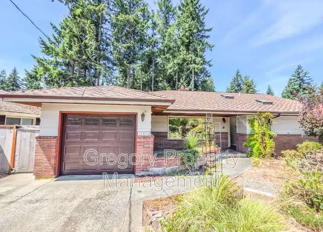 Property at 17931 Fremont Ave N, Shoreline, WA, 98133, 3 beds, 2 baths, [object Object]