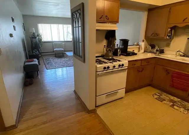 Property at 2443 N Murray Ave Unit 203, Milwaukee, WI, 53211, 1 bed, 1 bath, [object Object]