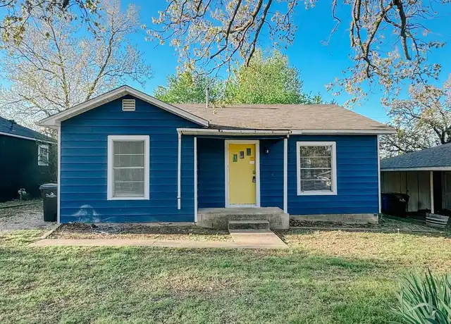 Property at 622 W Brock St, Denison, TX, 75020, 2 beds, 1 bath, [object Object]
