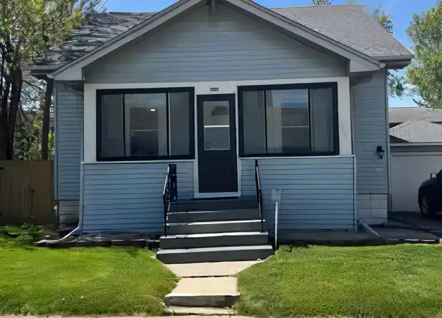 Property at 209 N East St, Crown Point, IN, 46307, 4 beds, 1 bath, [object Object]
