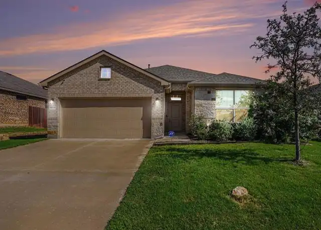 Property at 1912 Albany Ln, Cleburne, TX, 76033, 4 beds, 2 baths, [object Object]