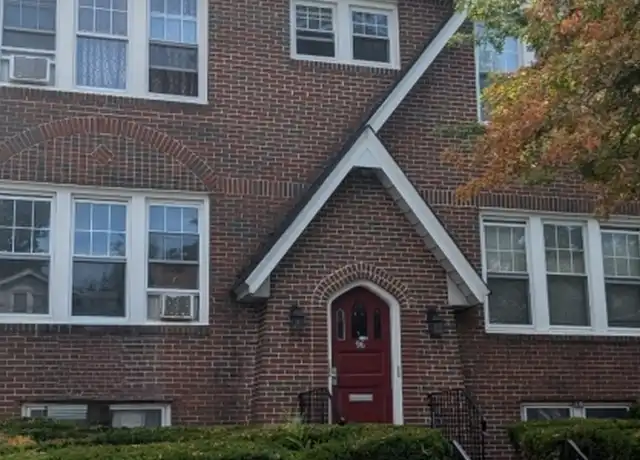 Property at 96 Schofield St, Newark, NJ, 07106, 3 beds, 1 bath, [object Object]