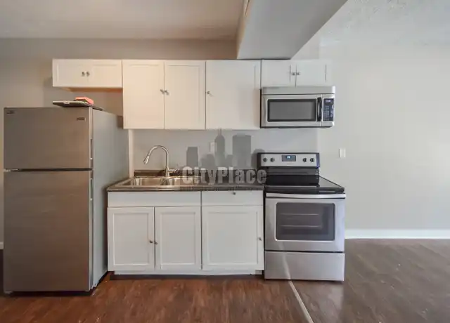 Property at 672 S 13th St, Noblesville, IN, 46060, 1 bed, 1 bath, [object Object]