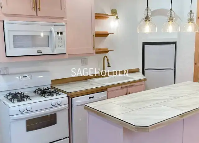 Property at 111 16th Ave S Unit 3, Nampa, ID, 83651, 1 bed, 1 bath, [object Object]