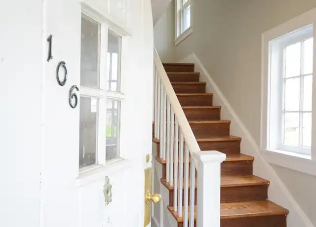 Property at 106 S Quarry St Unit 106, Ithaca, NY, 14850, 4 beds, 2 baths, [object Object]