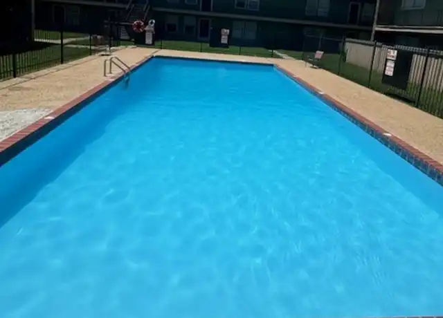 Property at 2001 Brady Ave Unit 214, Brownwood, TX, 76801, 1 bed, 1 bath, [object Object]