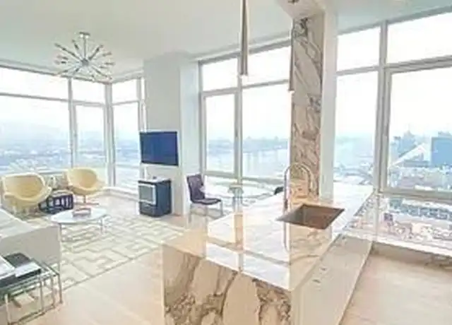 Property at 635 W 42nd St Unit PHA, New York, NY, 10036, 3 beds, 2 baths, [object Object]