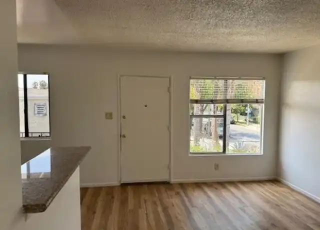 Property at 464 Walnut Ave, Long Beach, CA, 90802, 1 bed, 1 bath, [object Object]