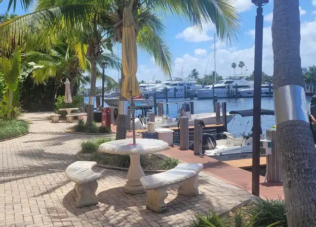 Property at 815 Middle River Dr, Fort Lauderdale, FL, 33304, 1 bed, 1 bath, [object Object]
