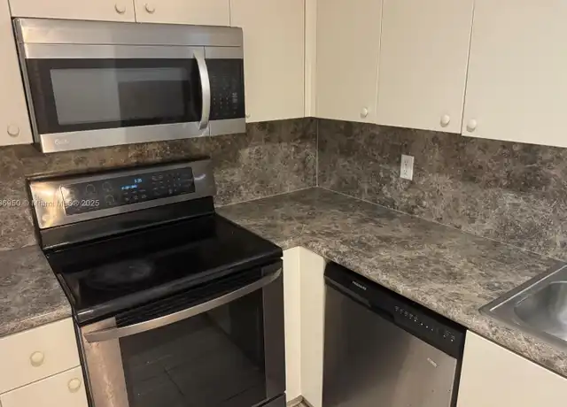 Property at 4235 N University Dr #202, Sunrise, FL, 33351, 2 beds, 2 baths, [object Object]