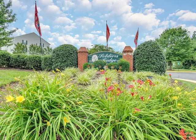 Photo of 11201 Soldiers Ridge Cir, Manassas, VA 20109