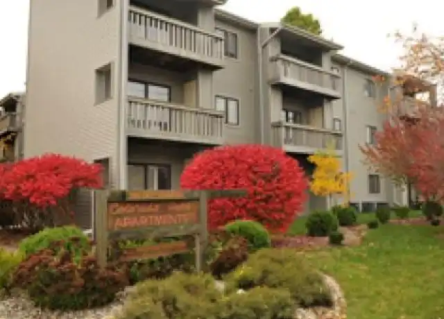 Property at 705 E Colorado Ave Unit 106, Urbana, IL, 61801, 2 beds, 1 bath, [object Object]