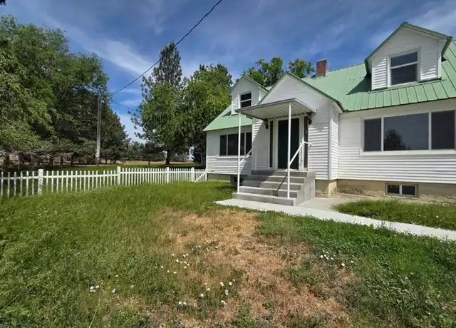 Property at 81 N Lake Ave, Waterville, WA, 98858, 4 beds, 1.5 baths, [object Object]