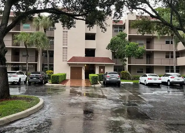 Property at 1931 Sabal Palm Dr #204, Davie, FL, 33324, 2 beds, 2 baths, [object Object]
