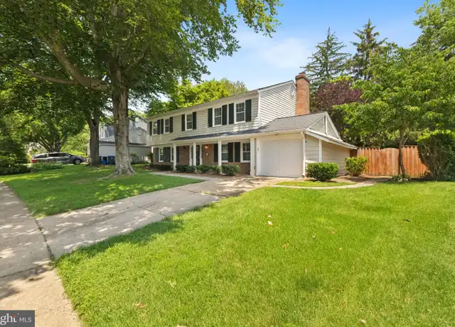 Property at 8326 Briar Creek Dr, Annandale, VA, 22003, 4 beds, 3 baths, [object Object]