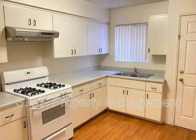 Property at 403 Porter St Unit 10, Glendale, CA, 91205, 2 beds, 1.5 baths, [object Object]