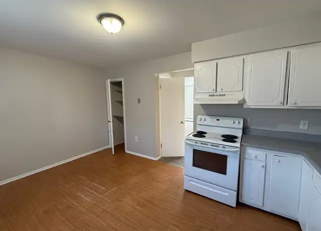 Property at 2860 Taft Ave SW Apt 7, Wyoming, MI, 49519, 2 beds, 1.5 baths, [object Object]