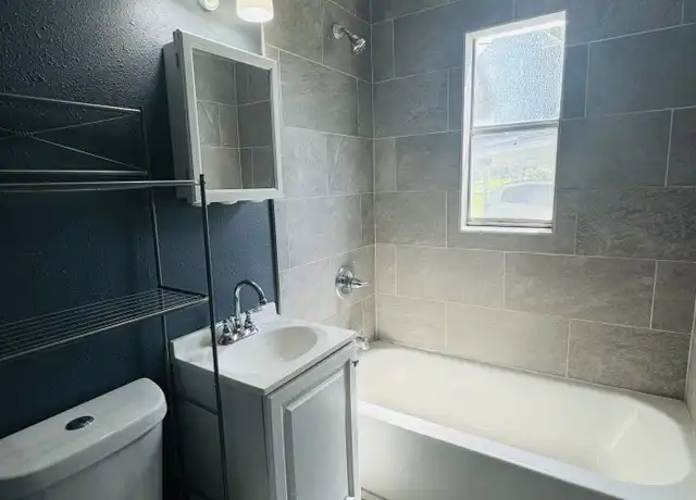 Property at 501 Knox Ave, Orange, TX, 77630, 2 beds, 1 bath, [object Object]
