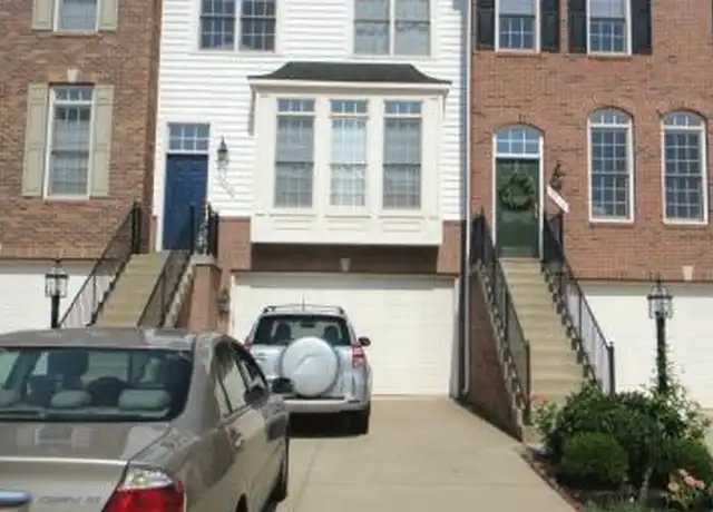 Property at 6866 Witton Cir, Gainesville, VA, 20155, 3 beds, 2.5 baths, [object Object]
