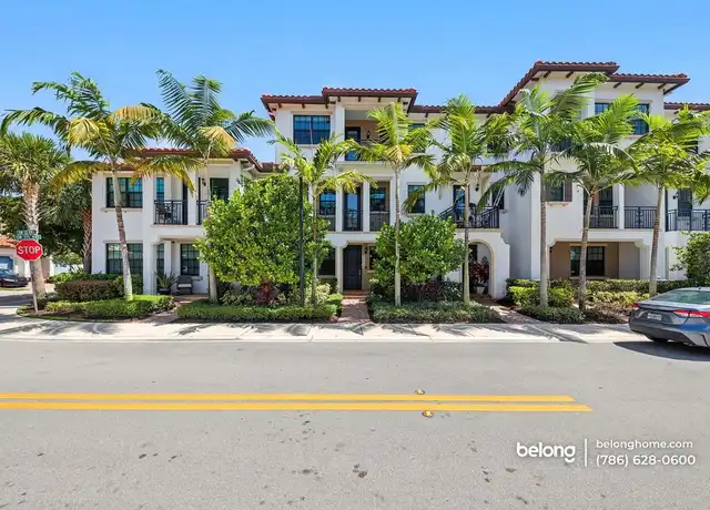 Property at 11514 SW 13th Ct, Pembroke Pines, FL, 33025, 3 beds, 3.5 baths, [object Object]