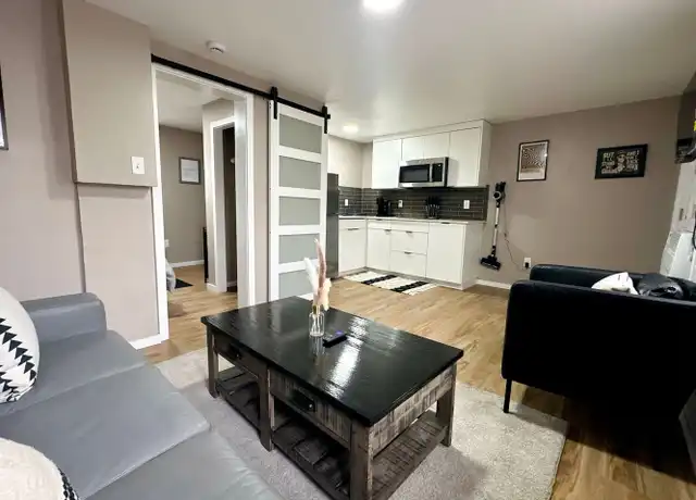 Property at 815 NW 3rd St Unit 2 (F), Prineville, OR, 97754, 1 bed, 1 bath, [object Object]
