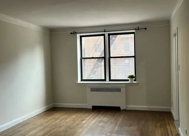 Property at 245 E 37th St Unit 3G, New York, NY, 10016, 1 bed, 1 bath, [object Object]