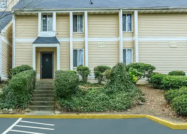 Property at Villas de las Colinas 4 - 2615 Oak Shadow Ln NE, Atlanta, GA, 30345, 1-2 bed, 1-2 bath, [object Object]