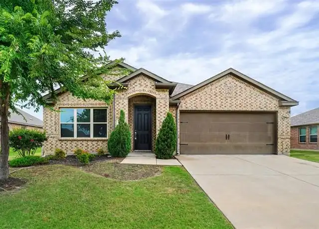 Property at 3012 Megan St, Denton, TX, 76209, 3 beds, 2 baths, [object Object]