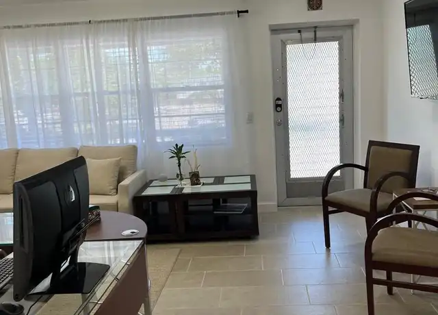Property at 139 Northampton G, West Palm Beach, FL, 33417, 1 bed, 1 bath, [object Object]