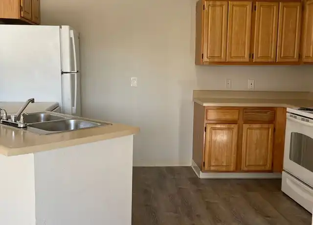 Property at 2902 Iowa St Unit 11, Perry, IA, 50220, 3 beds, 2 baths, [object Object]