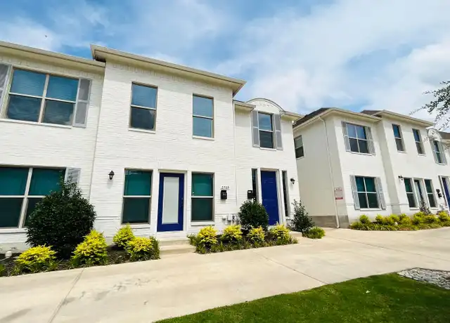 Property at 2705 McCart Ave Unit 105, Fort Worth, TX, 76110, 5 beds, 3.5 baths, [object Object]