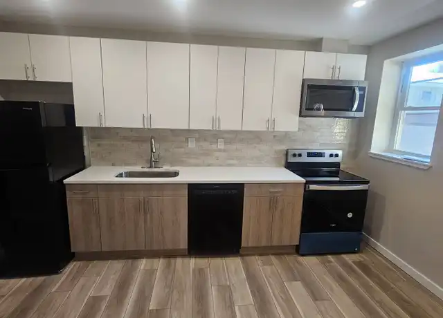 Property at 344 Congress St Unit 2, Troy, NY, 12180, 4 beds, 1 bath, [object Object]
