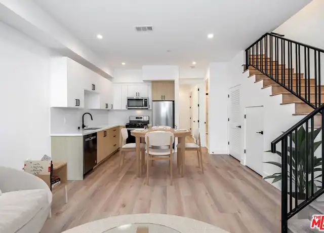Property at 11241 Morrison St Unit 2, North Hollywood, CA, 91601, 3 beds, 3 baths, [object Object]