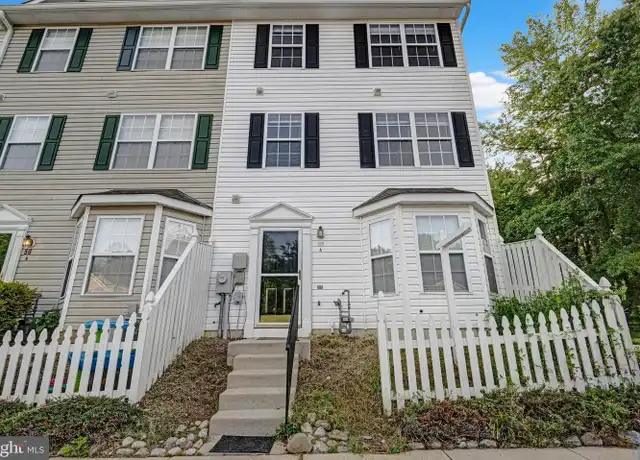 Property at 50 Amberstone Ct Unit 50A, Annapolis, MD, 21403, 3 beds, 2 baths, [object Object]