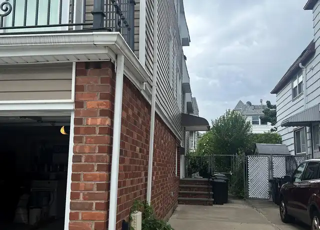 Property at 15-26 215th St Unit 2, Flushing, NY, 11360, 3 beds, 2 baths, [object Object]