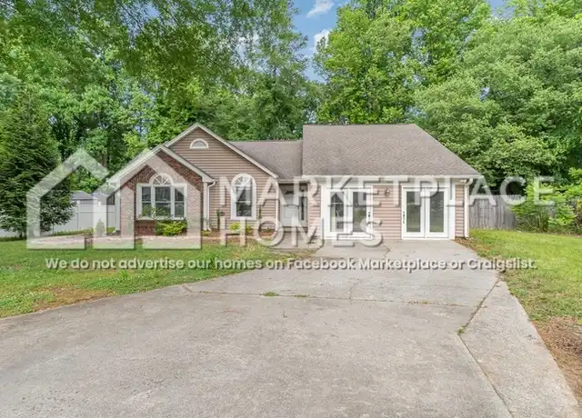 Property at 4123 Silver Fox Ct, High Point, NC, 27265, 4 beds, 2 baths, [object Object]