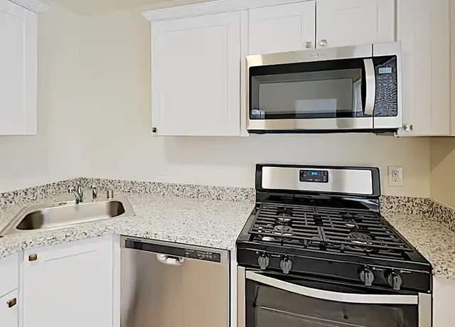 Property at 2065 15th Ave, Sacramento, CA, 95822, 1 bed, 1 bath, [object Object]