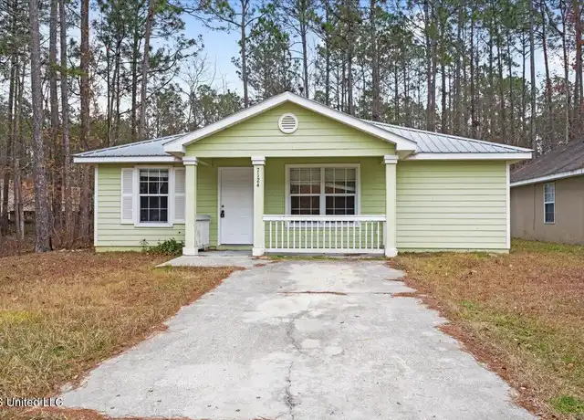 Property at 7124 Sunflower St, Bay Saint Louis, MS, 39520, 3 beds, 2 baths, [object Object]